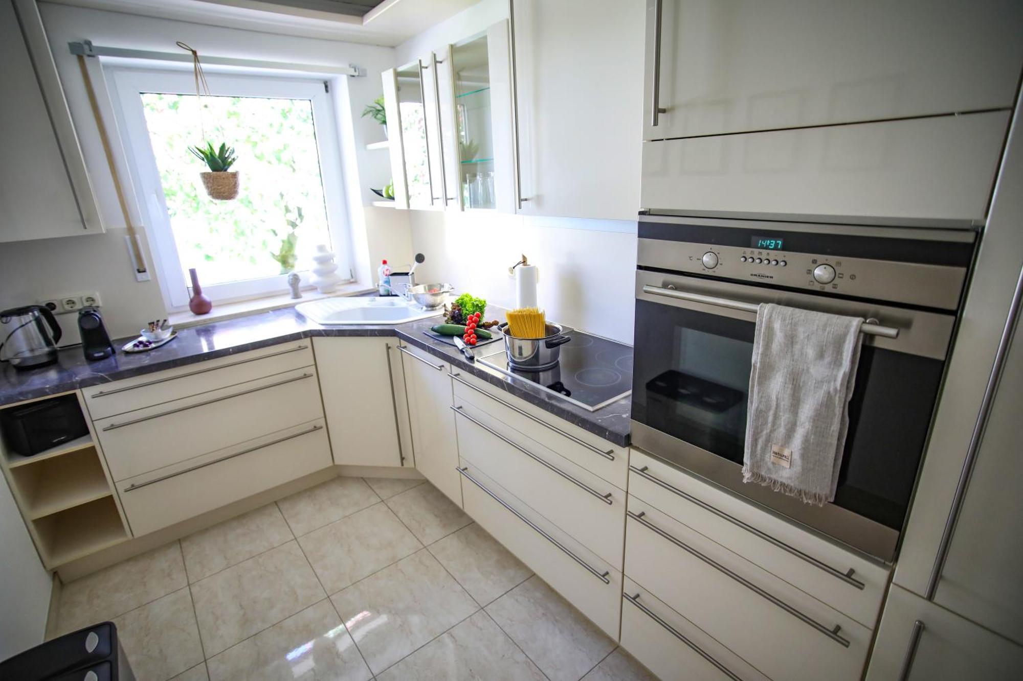 Zentral - Gemuetlich - Kueche - Balkon - Garage Apartman Bad Lippspringe Kültér fotó