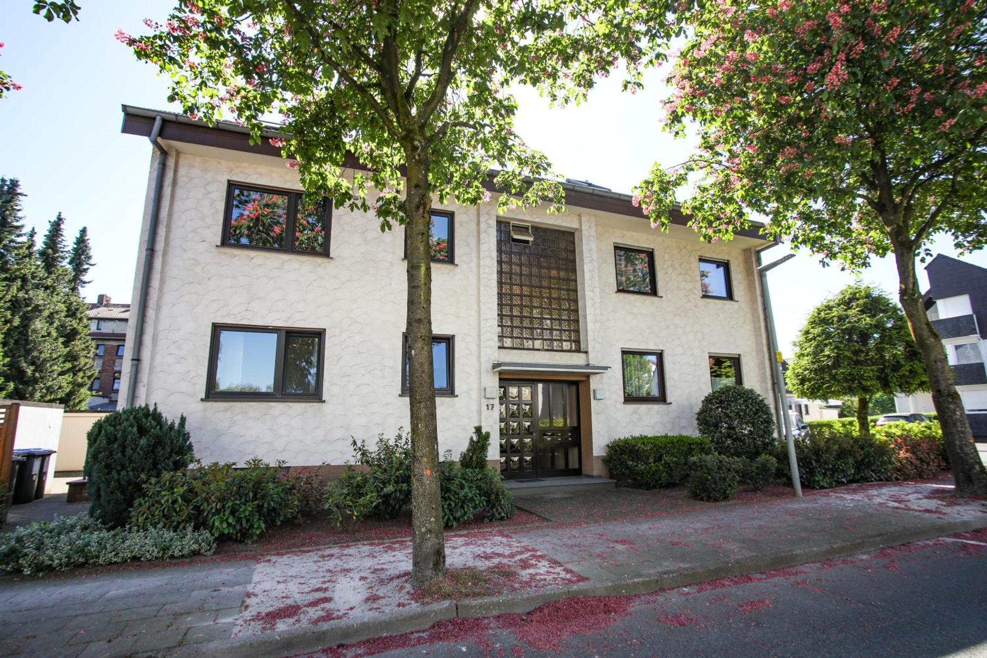 Zentral - Gemuetlich - Kueche - Balkon - Garage Apartman Bad Lippspringe Kültér fotó