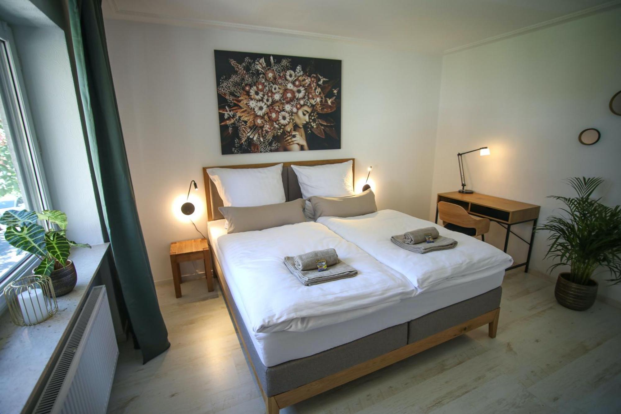 Zentral - Gemuetlich - Kueche - Balkon - Garage Apartman Bad Lippspringe Kültér fotó