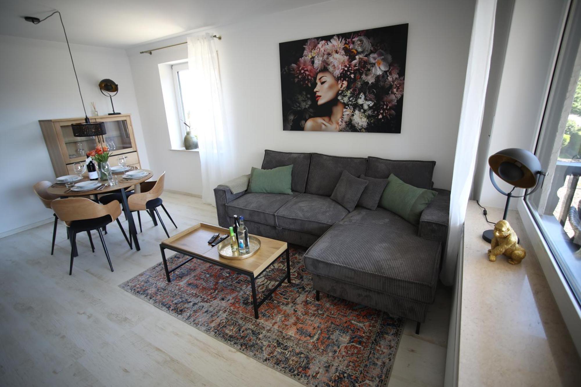 Zentral - Gemuetlich - Kueche - Balkon - Garage Apartman Bad Lippspringe Kültér fotó